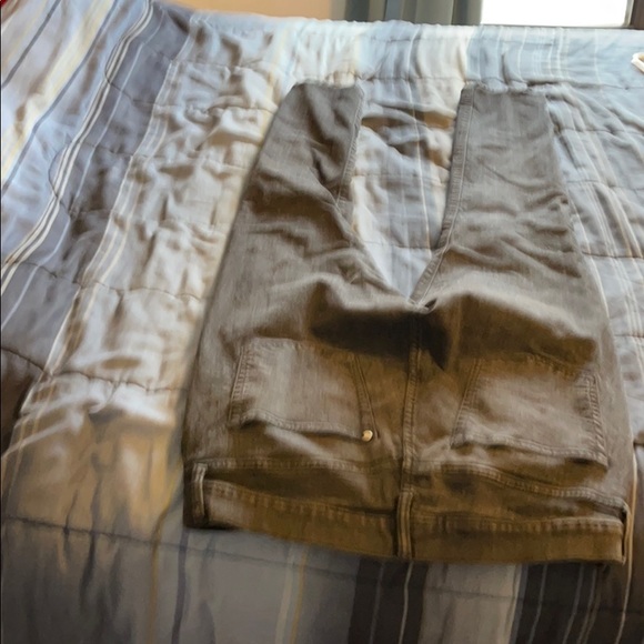 Jeans - Picture 2 of 4